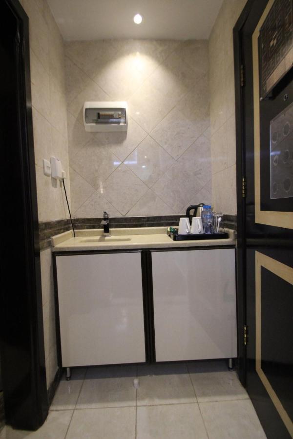 Al Adl Jewel Hotel Mekka Zimmer foto